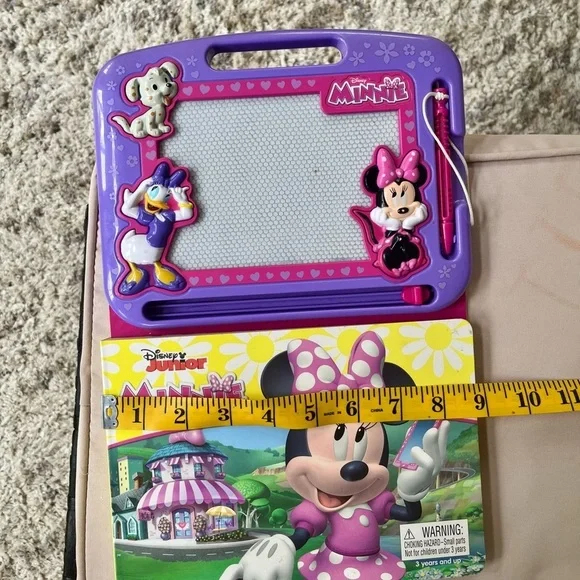 Disney Minnie Mouse Purple Read and Doodle Drawing Board - Picture 11 of 14